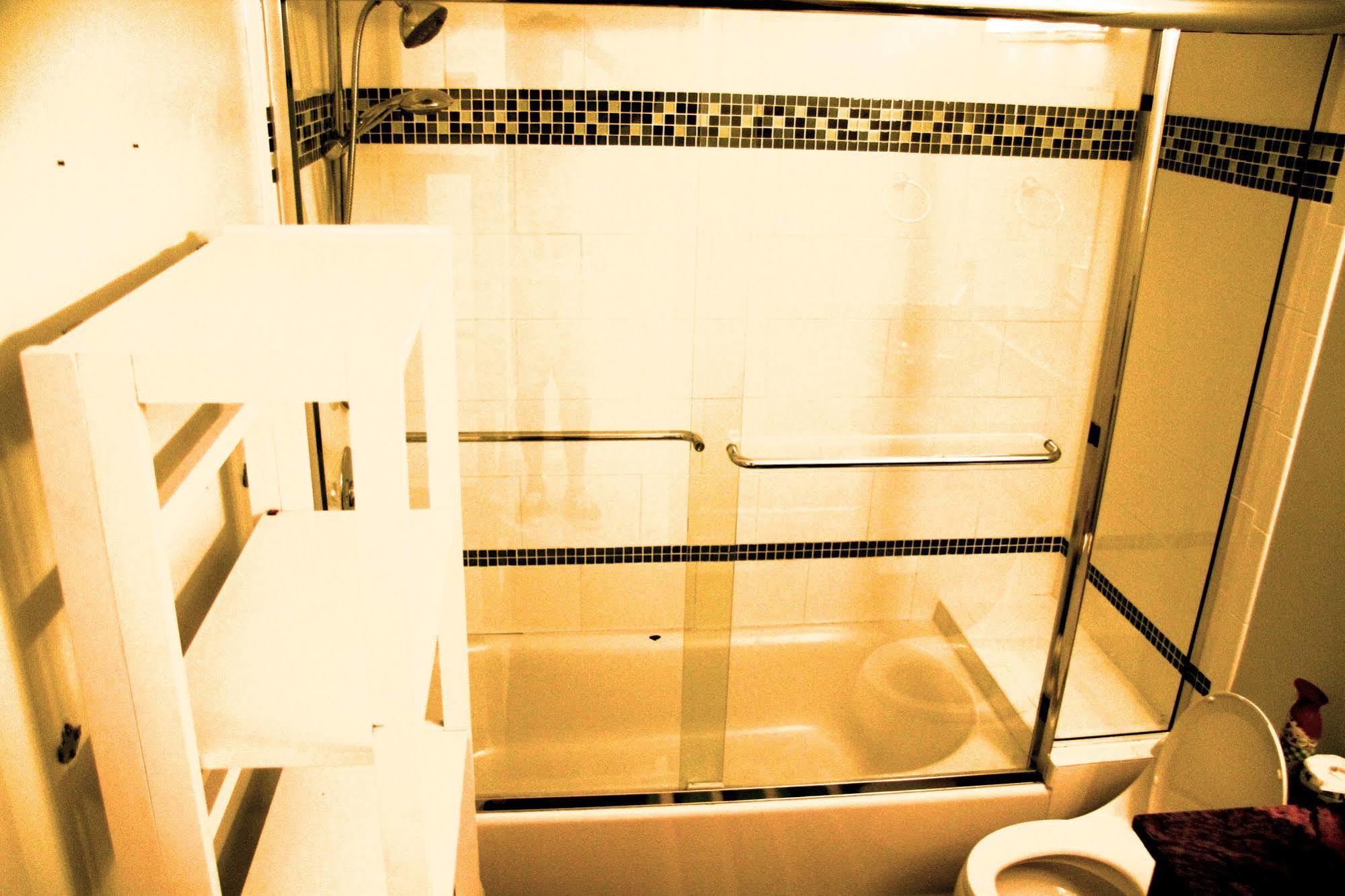Хостел Duo Housing (Adults Only) Вашингтон Экстерьер фото